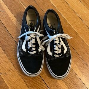 Black vans